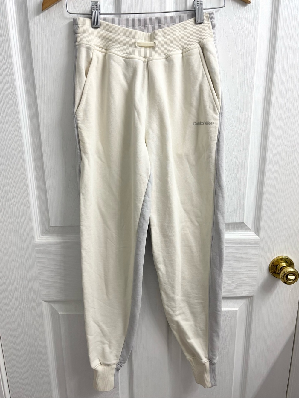 Outdoor Voices Two Tone Jogger Soft Cotton Sweatpants XS Cream Grey Lounge